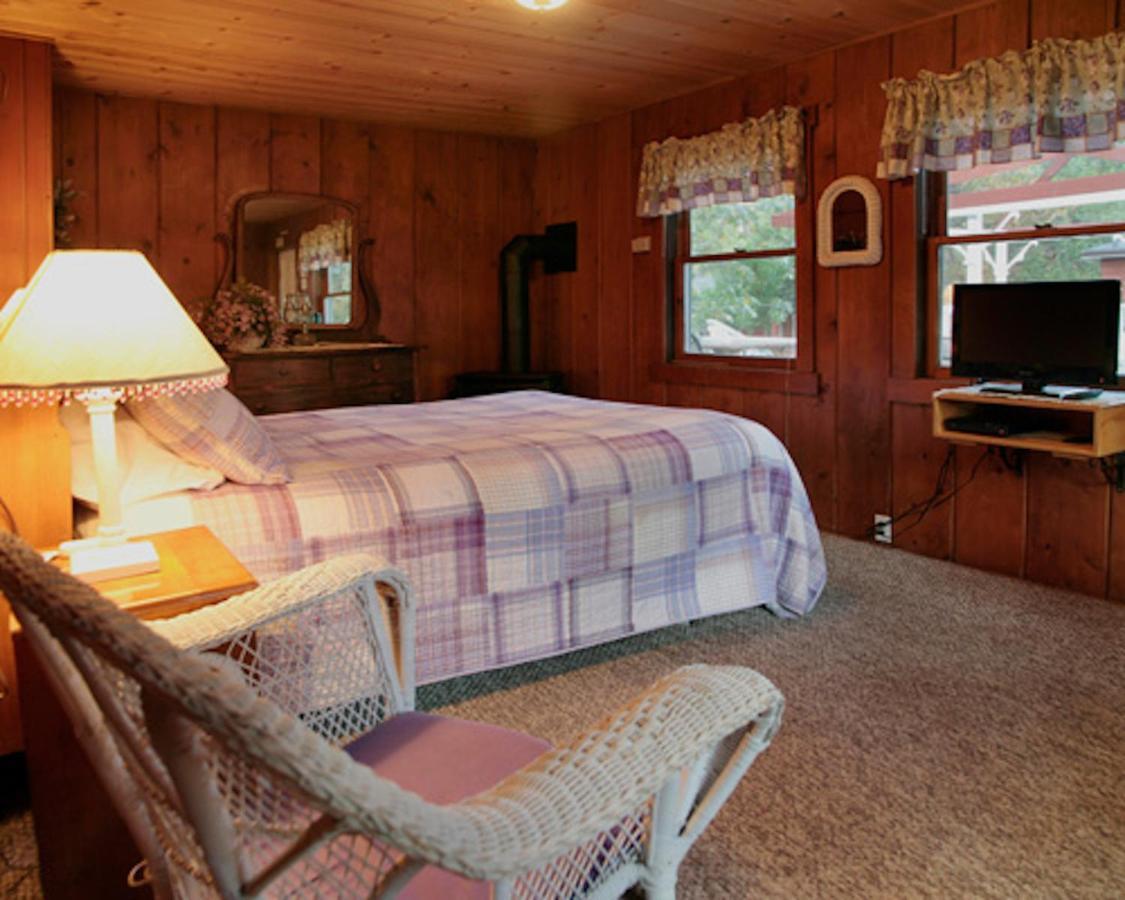 Silver Pines Lodge Idyllwild Exterior photo