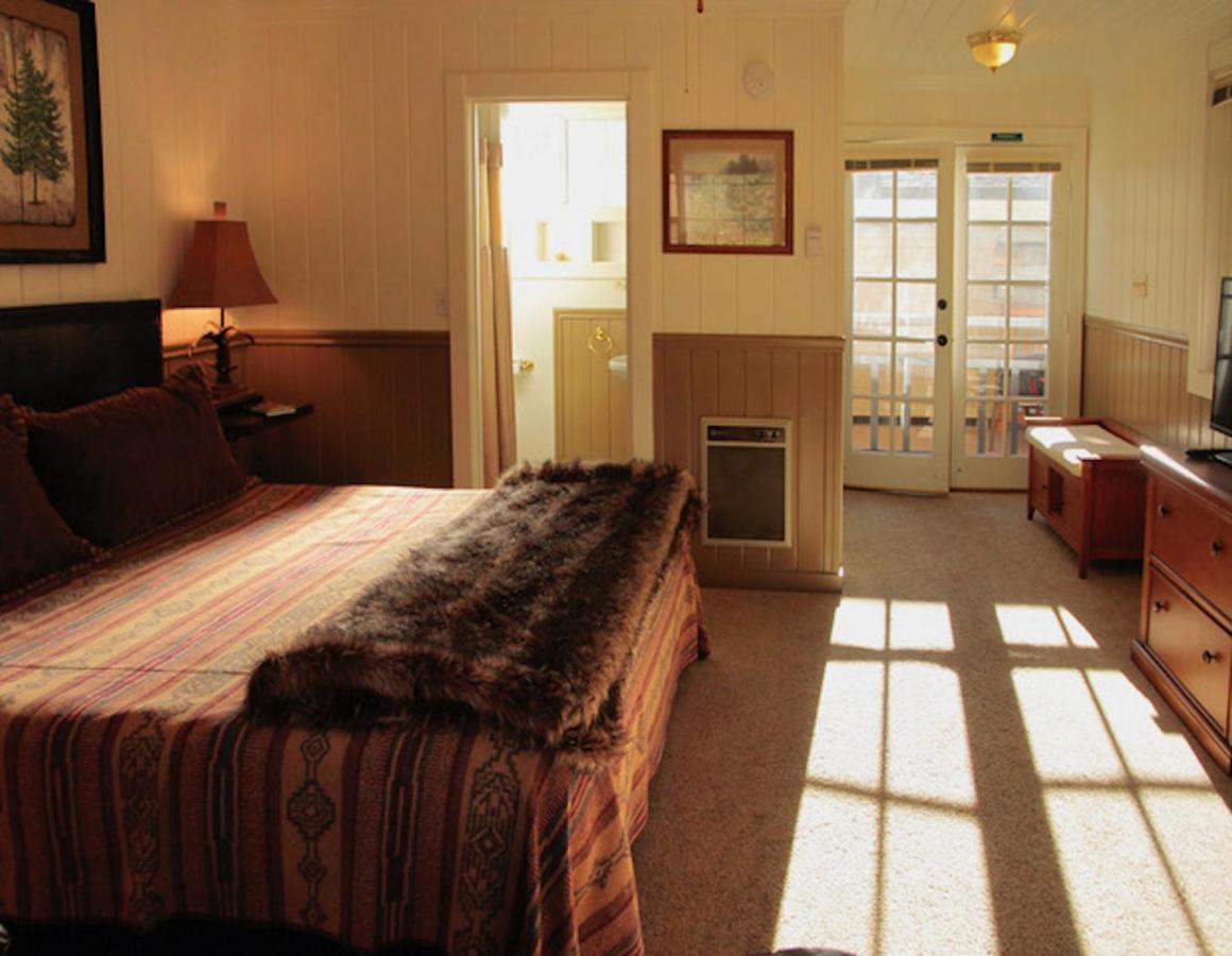 Silver Pines Lodge Idyllwild Exterior photo