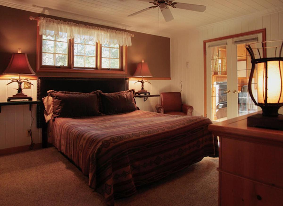 Silver Pines Lodge Idyllwild Exterior photo